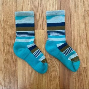 REI Co-op Women’s Hiking Socks Blue Stripes Mountains Size Small